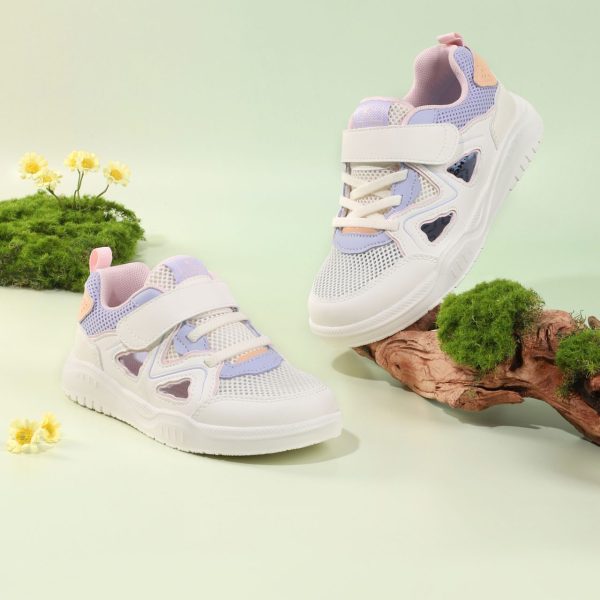 Sneakers in soft pink and lavender tones